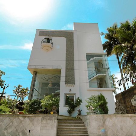 White Pearl Residency Hotel Pondicherry Exterior photo