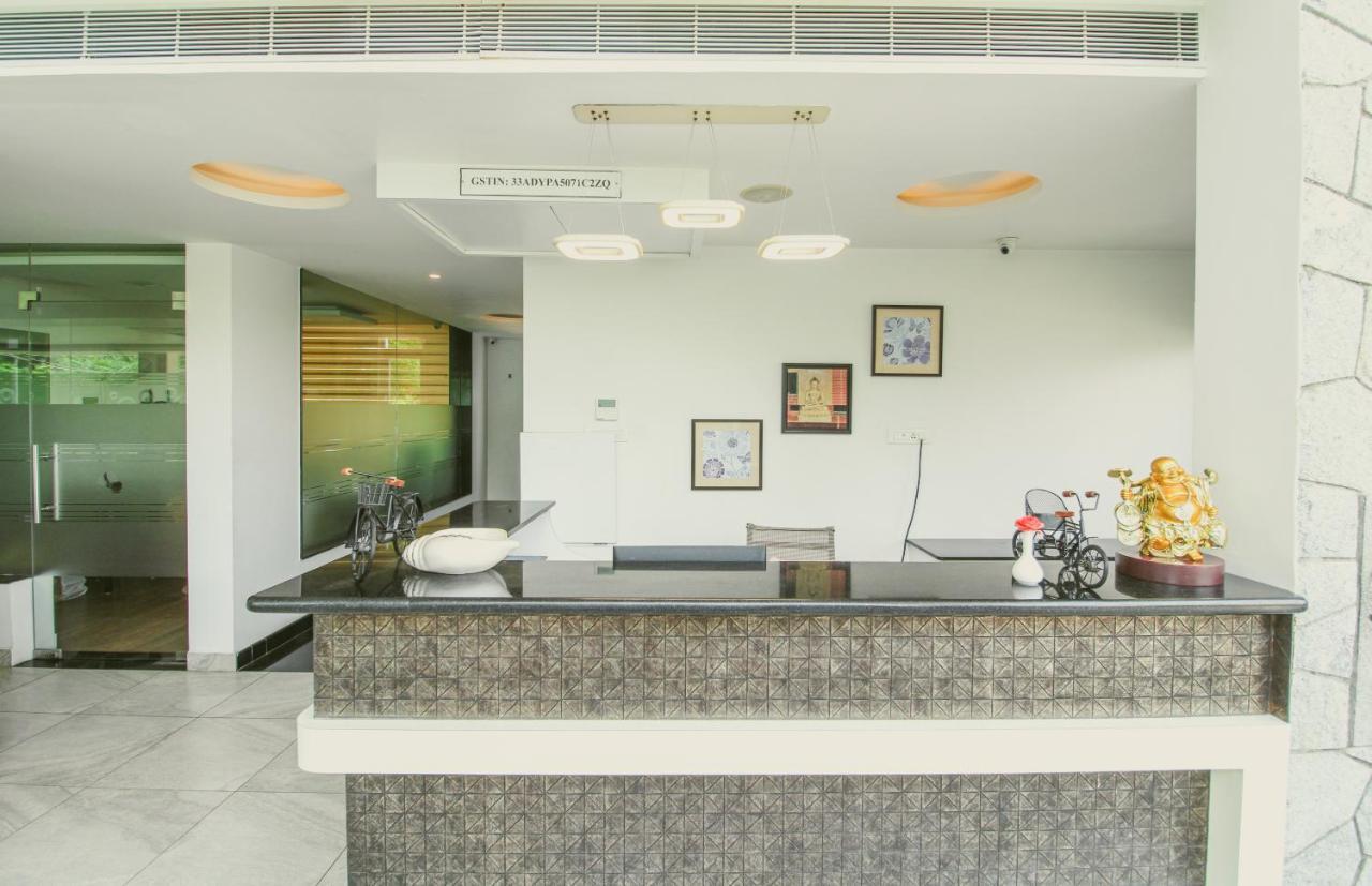 White Pearl Residency Hotel Pondicherry Exterior photo